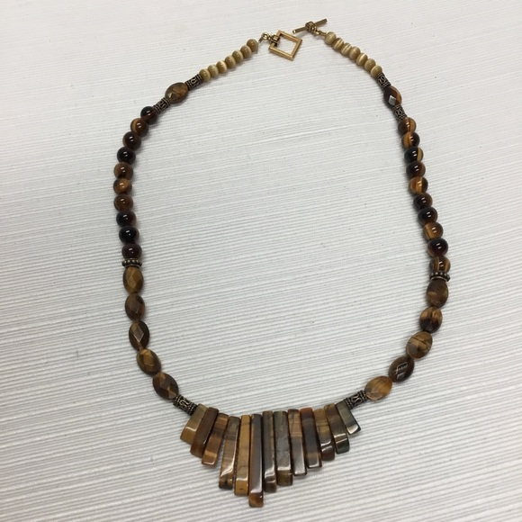 Beautiful Tiger Eye Necklace - Picture 3 of 4